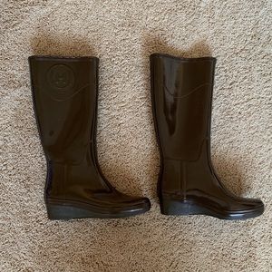 Hunter Tall Rain Boots w wedge heel